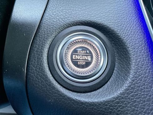 Used 2021 Mercedes-Benz GLC 300 GLC 300 w/ AMG Line image 17