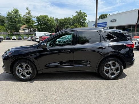 Used 2023 Ford Escape ST-Line Select w/ Tech Pack #2 AWD/4WD image 7