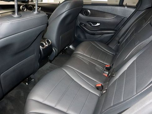 Used 2020 Mercedes-Benz GLC 300 4MATIC image 21