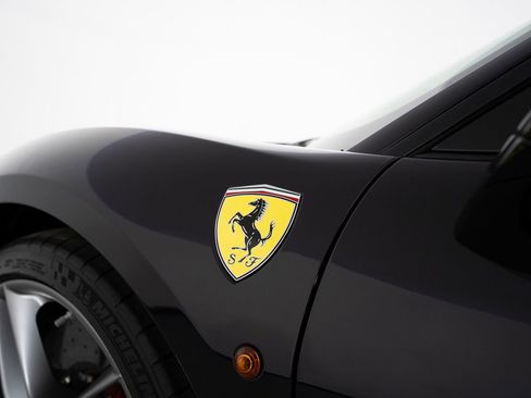 Certified 2019 Ferrari 488 GTB RWD image 15