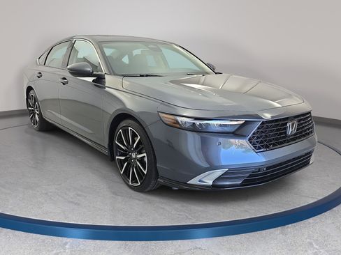 New 2026 Honda Accord Touring image 3