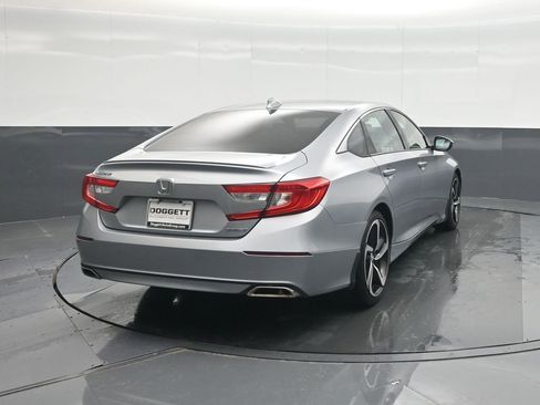 Used 2019 Honda Accord Sport image 24