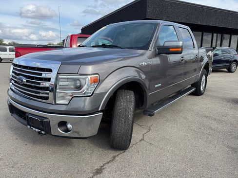 Used 2014 Ford F150 Lariat w/ Equipment Group 502A Luxury AWD/4WD image 4