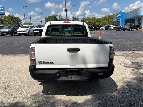 Used 2011 Toyota Tacoma 2WD Regular Cab image 4