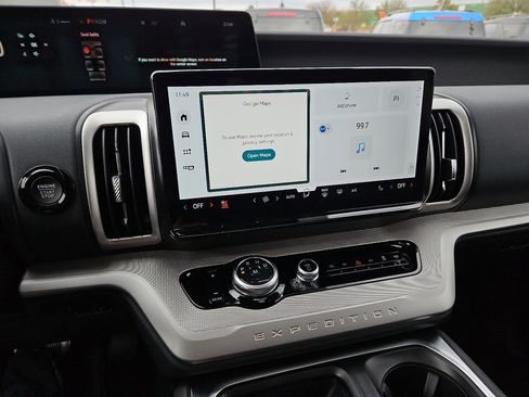 New 2025 Ford Expedition Max Active image 25