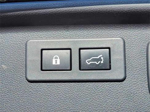 Used 2019 Subaru Forester Touring image 25