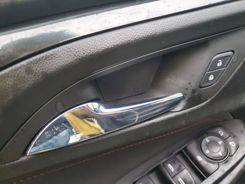 Used 2021 Chevrolet TrailBlazer RS w/ Technology Package image 28