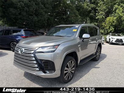 Used 2023 Lexus LX 600 4WD w/ Luxury Package