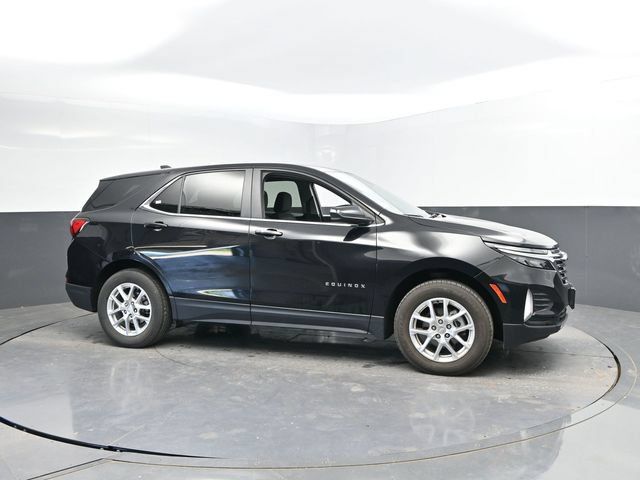 Used 2024 Chevrolet Equinox LT AWD/4WD image 4