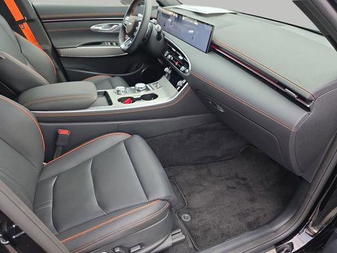 New 2026 Genesis GV70 2.5T Sport Prestige AWD/4WD image 27