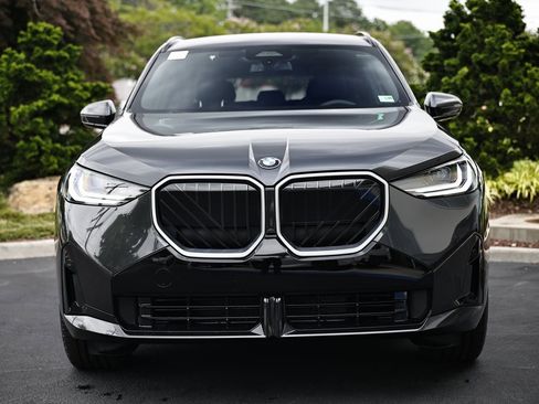 Used 2025 BMW X3 xDrive30i w/ M Sport Package image 14