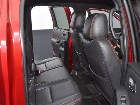 Used 2022 Nissan Frontier PRO-4X w/ Off-Road Protection Package image 13