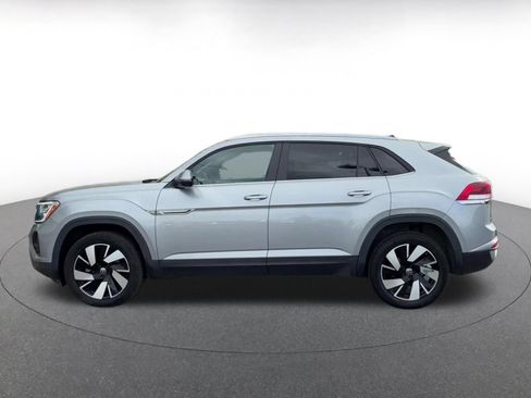 Used 2025 Volkswagen Atlas Cross Sport SE AWD/4WD image 9