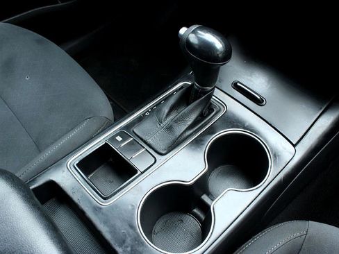 Used 2016 Kia Sorento L image 20