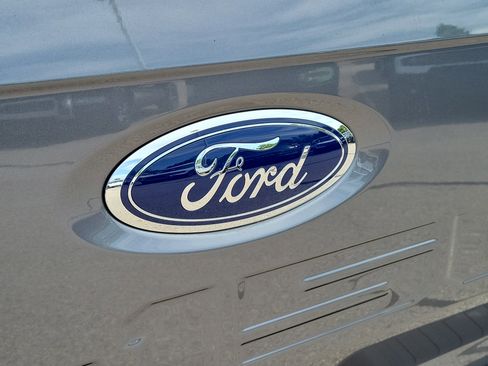 Used 2022 Ford F150 XLT w/ Equipment Group 302A High AWD/4WD image 7