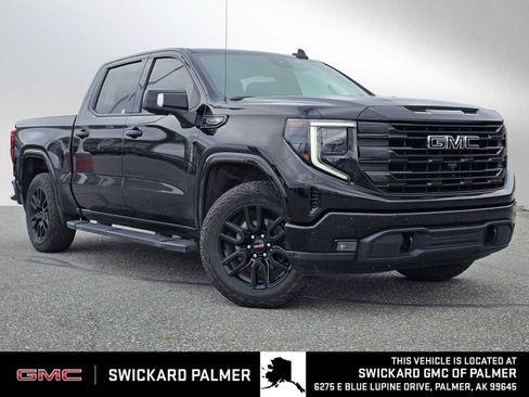 Used 2022 GMC Sierra 1500 Elevation w/ Elevation Premium Package AWD/4WD image 1