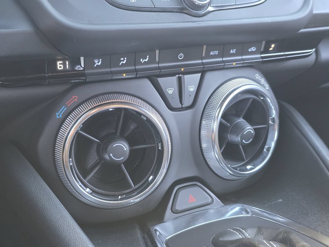 Used 2019 Chevrolet Camaro LT RWD image 16