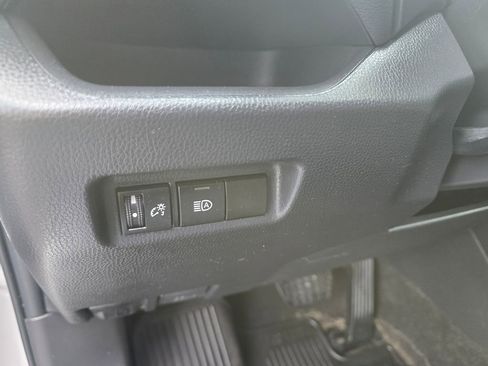 Used 2023 Toyota RAV4 LE image 18