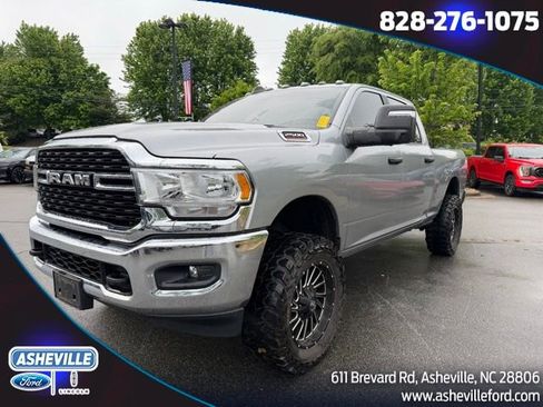 Used 2023 RAM 2500 Big Horn w/ Level 1 Equipment Group AWD/4WD image 1