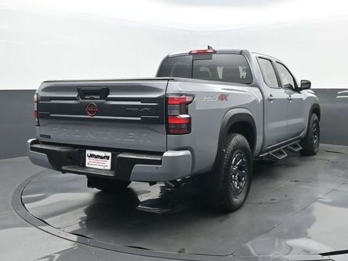 Used 2025 Nissan Frontier PRO-4X image 23