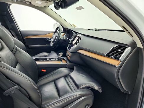 Used 2018 Volvo XC90 T6 Inscription w/ Convenience Package image 17