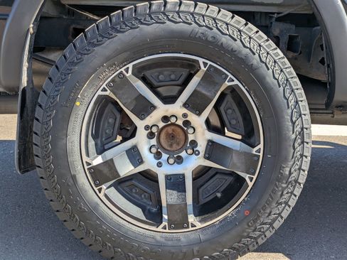 Used 2014 Ford F150 FX4 w/ Equipment Group 402A Luxury AWD/4WD image 45