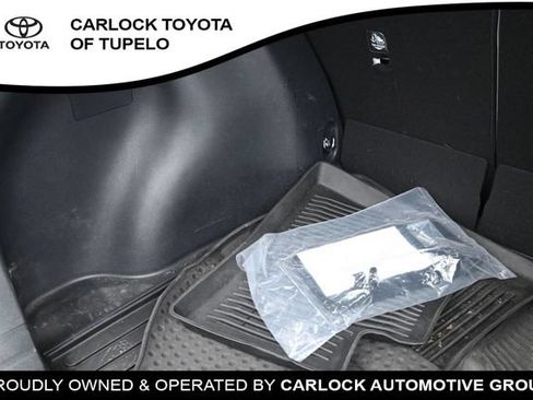 Used 2026 Toyota Corolla Cross L FWD image 18