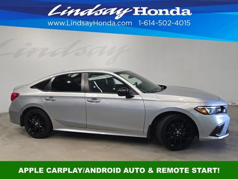 Used 2024 Honda Civic Sport image 3