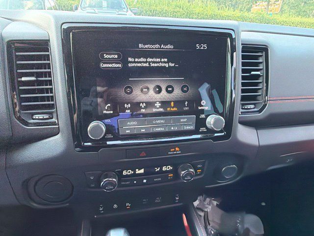 Used 2022 Nissan Frontier Pro-X RWD image 13