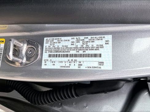 Used 2024 Ford Escape ST-Line w/ Tech Pack #1 AWD/4WD image 32