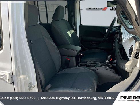 New 2025 Jeep Wrangler Sahara w/ Safety Group AWD/4WD image 9
