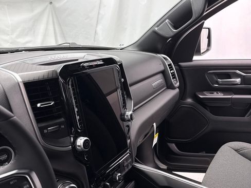 New 2026 RAM 1500 Big Horn AWD/4WD image 23