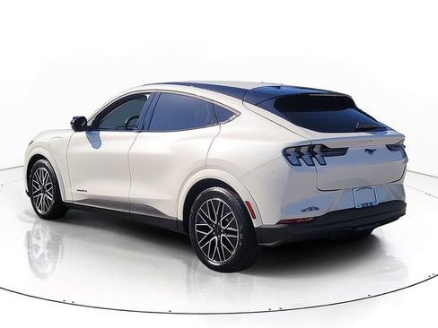 Certified 2025 Ford Mustang Mach-E Premium AWD/4WD image 7