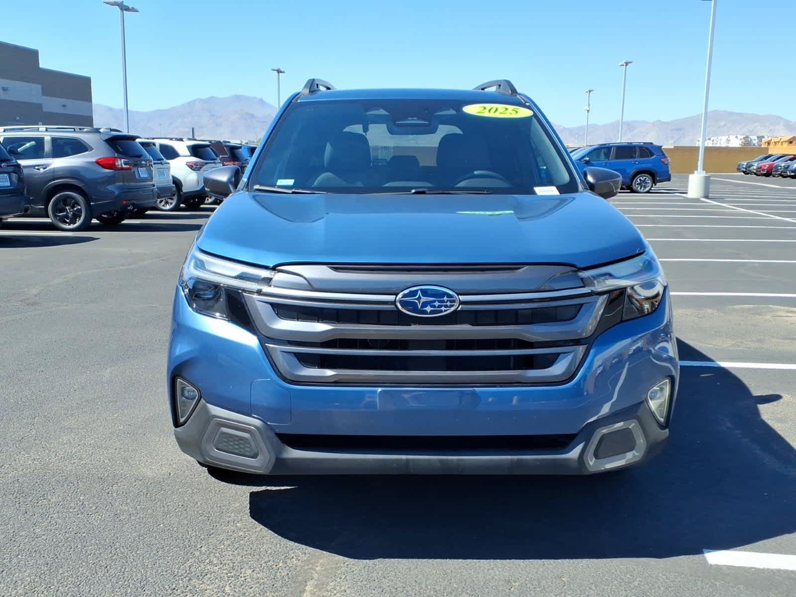 Used 2025 Subaru Forester Limited AWD/4WD image 2