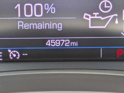 Used 2024 GMC Terrain SLE FWD image 33