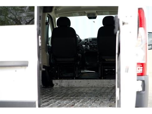 Used 2017 RAM ProMaster 2500 image 18