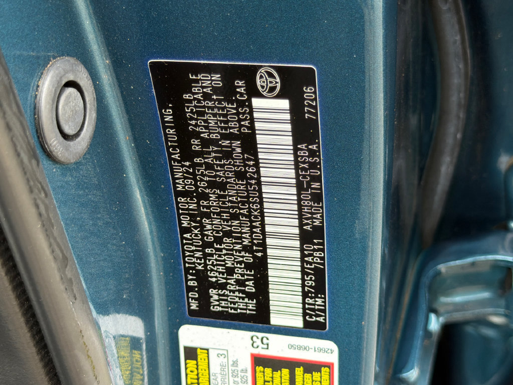 Used 2025 Toyota Camry SE w/ Convenience Package FWD image 34