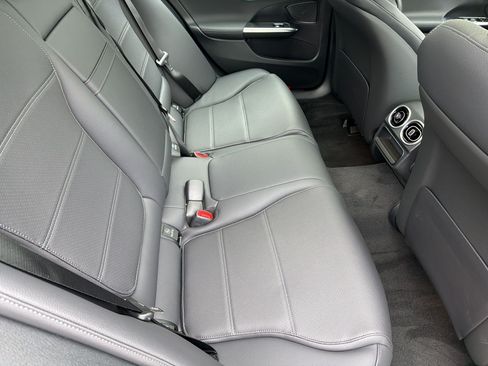 Used 2026 Mercedes-Benz C 300 Sedan image 29