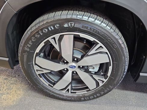 Used 2019 Subaru Forester Touring AWD/4WD image 38