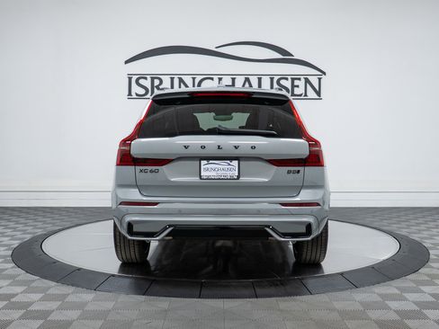New 2026 Volvo XC60 B5 Ultra w/ Climate Package image 6