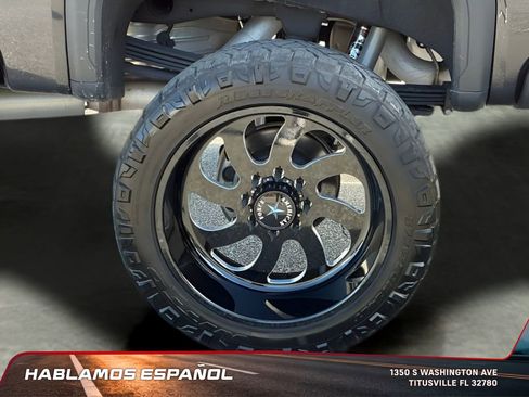 Used 2024 GMC Sierra 2500 AT4 w/ AT4 Premium Plus Package image 49