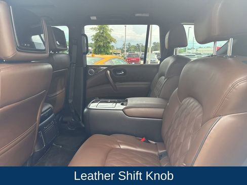 Used 2023 Nissan Armada Platinum w/ Captain's Chairs Package RWD image 28