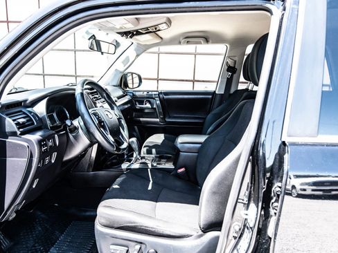 Used 2016 Toyota 4Runner Trail AWD/4WD image 23