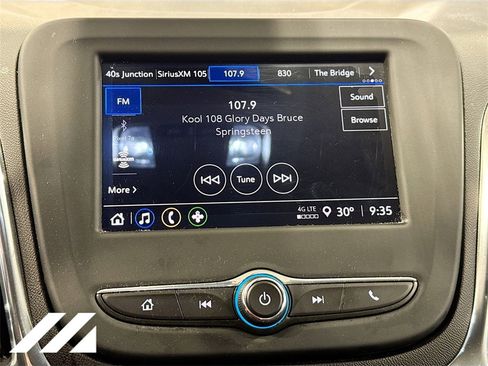 Used 2023 Chevrolet Equinox LT image 16