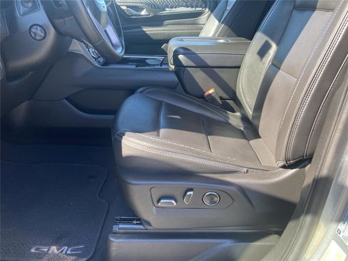 Used 2023 GMC Yukon Denali image 23