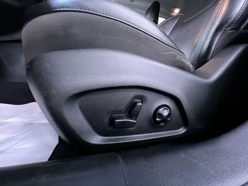 Used 2020 Jeep Compass Limited AWD/4WD image 13
