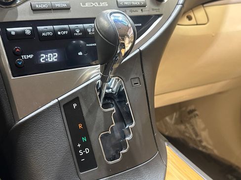 Used 2015 Lexus RX 450h FWD image 34