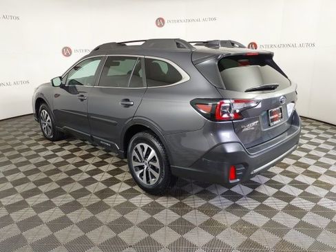 Certified 2022 Subaru Outback Premium AWD/4WD image 6