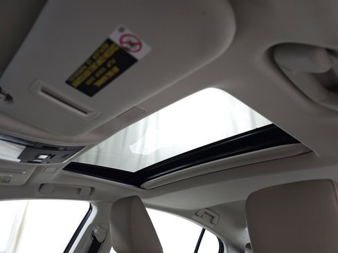 Certified 2020 Lexus ES 350 w/ Premium Package image 17