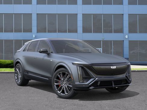 New 2026 Cadillac Lyriq V w/ LPO, Onyx Lite Package AWD/4WD image 7